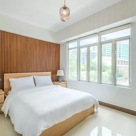 Modern Stylish Condo In Stamford Mckinley Wi-Fi